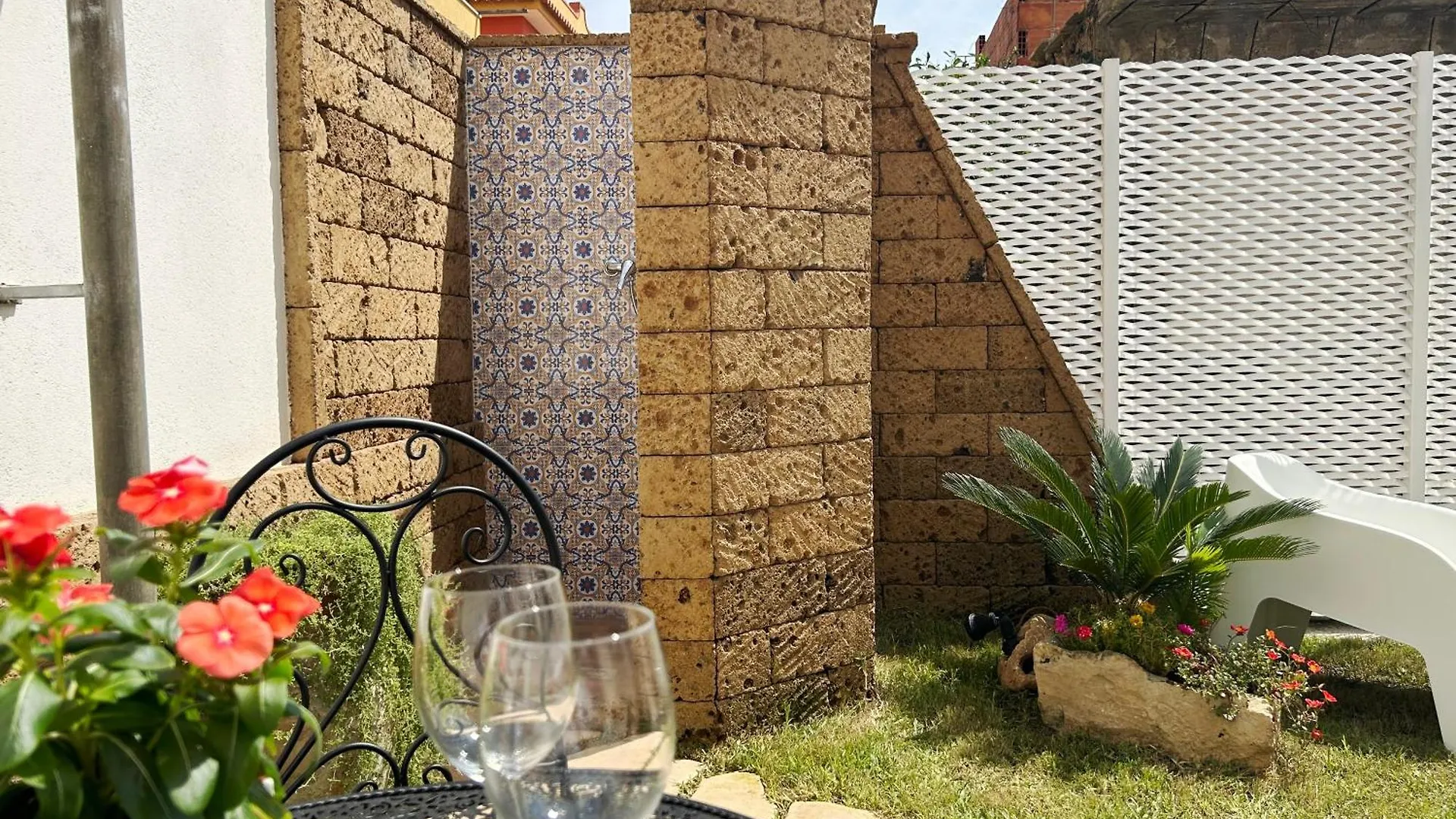 Holiday home Casa Salmar 40 Meters From The Sandy Beach With Wifi Avola
